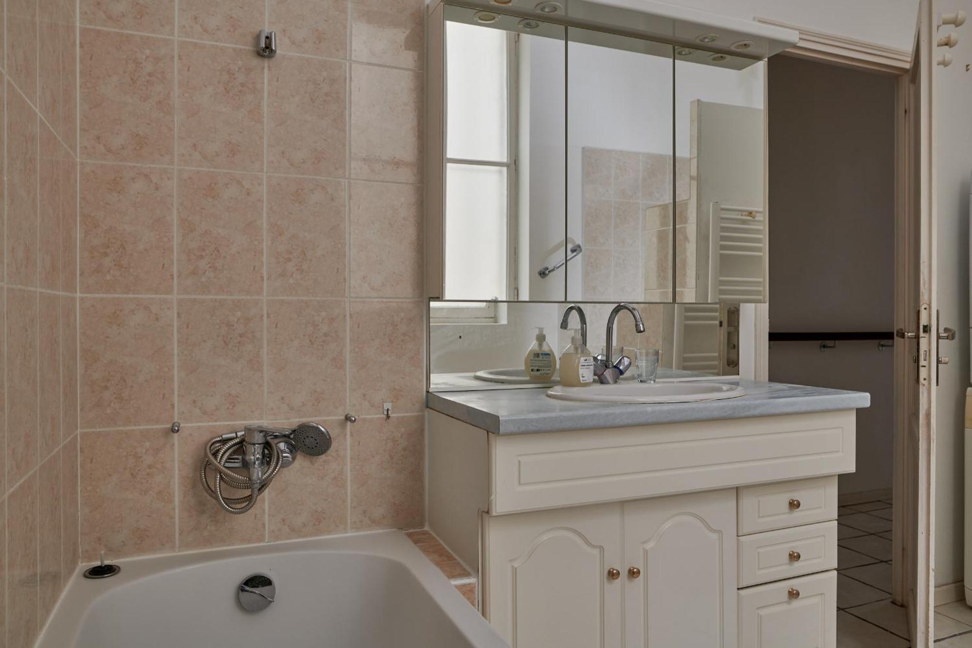 Grand Appartement Au Coeur De Sète Zewnętrze zdjęcie